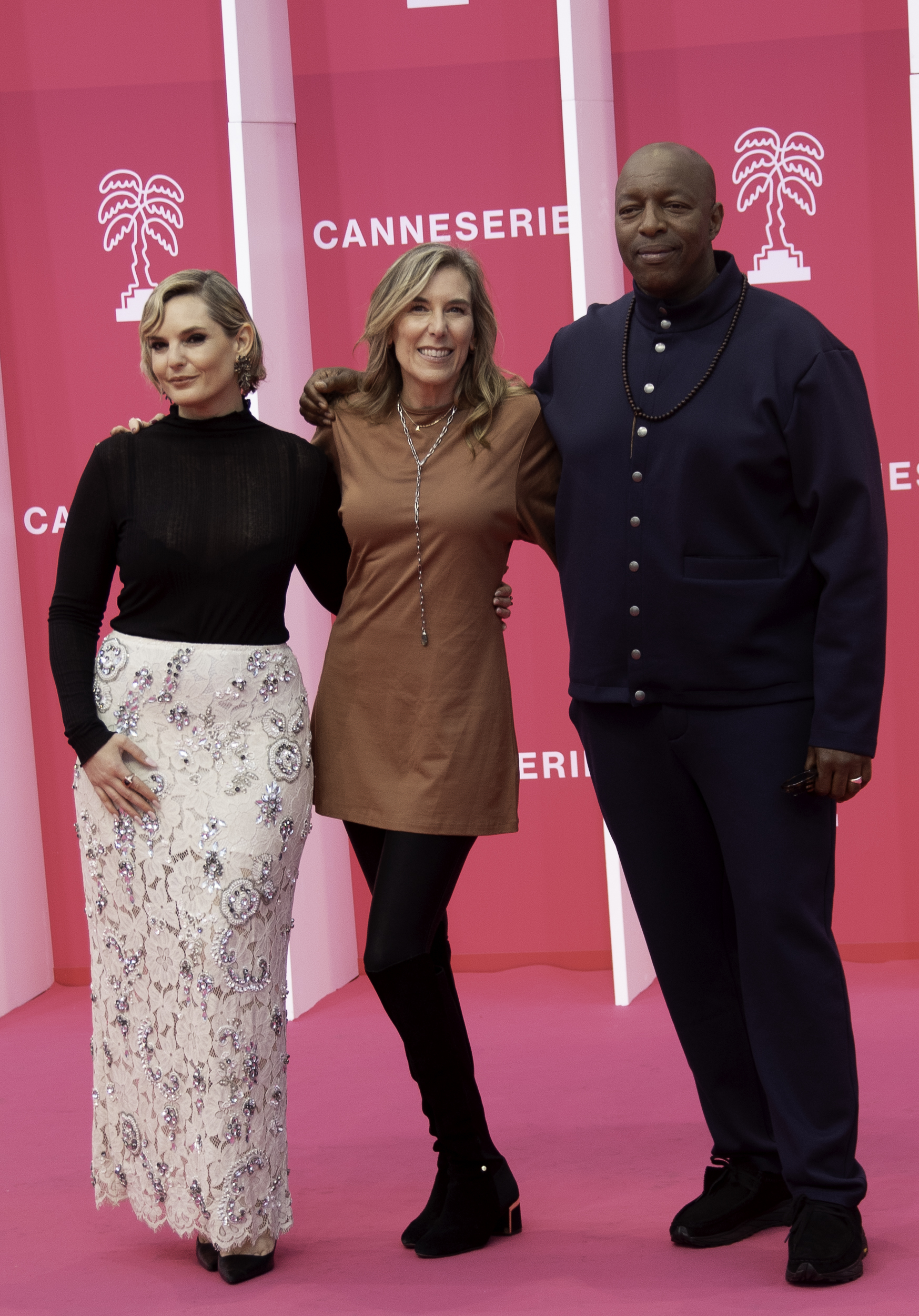 — france cannes tv series festival canneseries 9th canneseries festival 25 04 2026 lea camilleri amy j berg and oxmo puccino